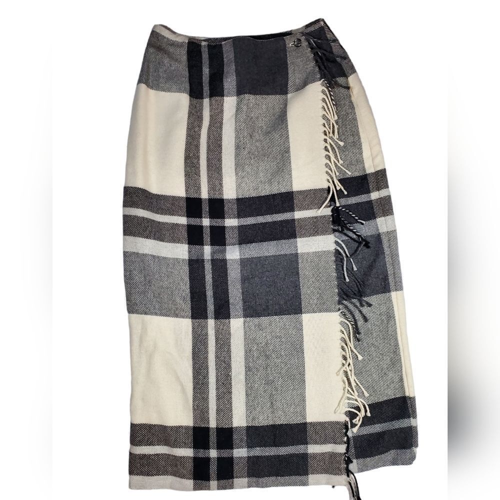 Gorgeous Flannel Wool Blend wrap Fall Skirt with Fringe 10